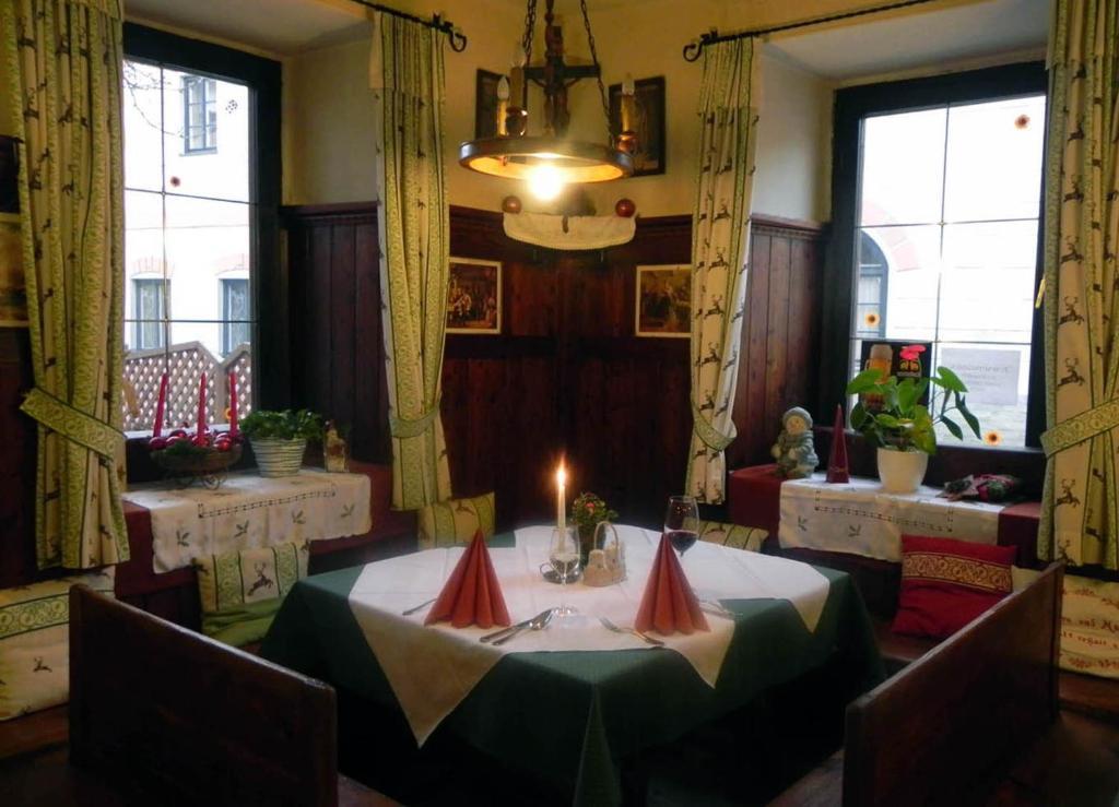 Gasthof Gruener Baum Kirchberg am Wechsel Extérieur photo